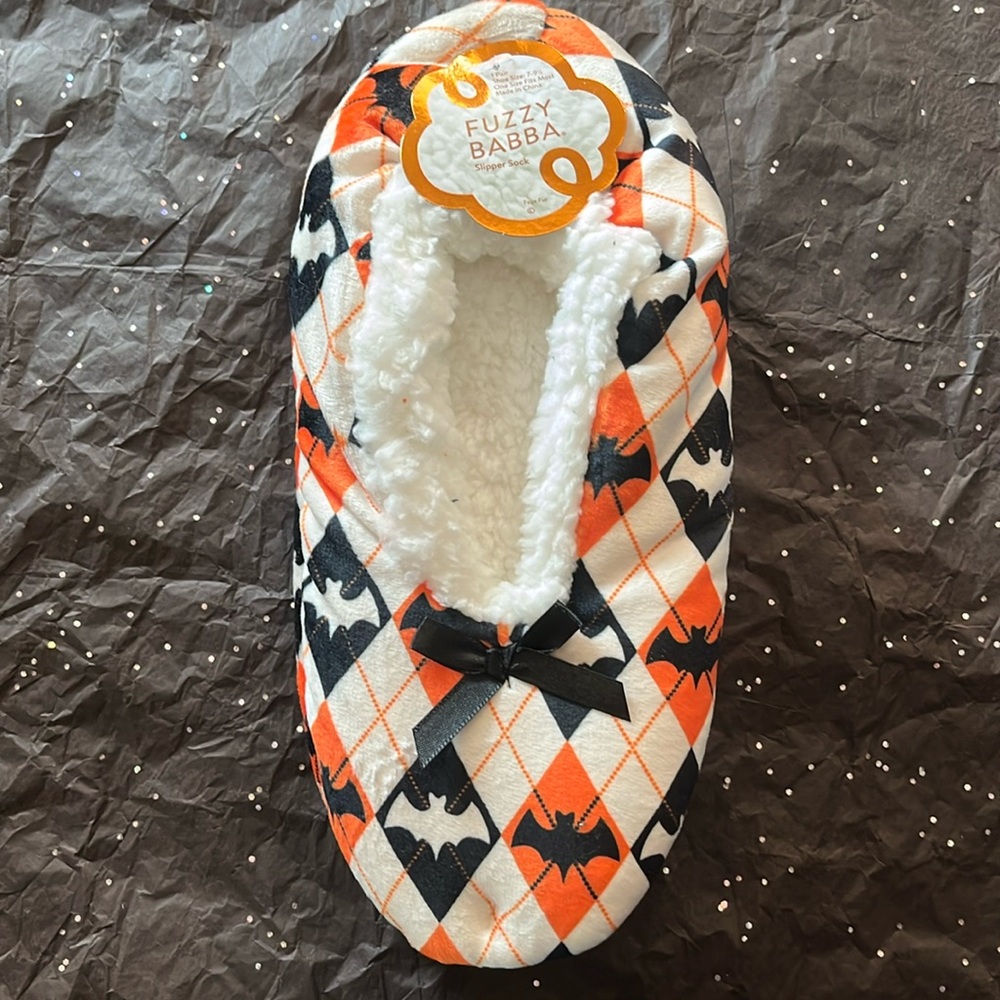 Fuzzy Babba Halloween Slipper Socks Orange Argyle and Black Bat Print NWT
